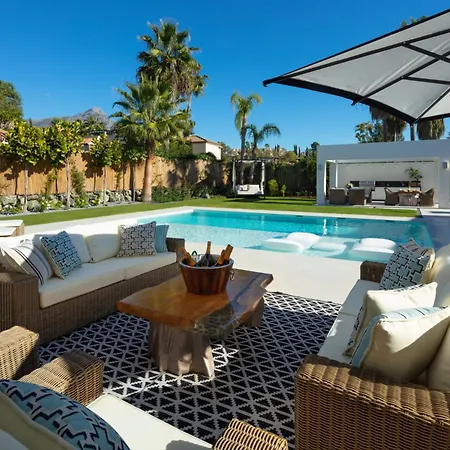 Vacation I The Nicklaus Villa, Glistening Heated Pool, Hot Tub, Room, Golf Valley, 5 Min Puerto Banus