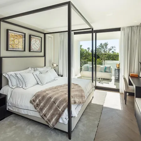 Villa Vacation I The Nicklaus Villa, Glistening Heated Pool, Hot Tub, Room, Golf Valley, 5 Min Puerto Banus
